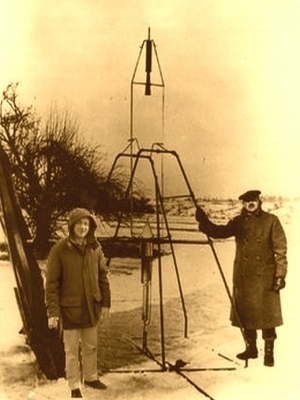 criscaso & dr. Robert Goddard
